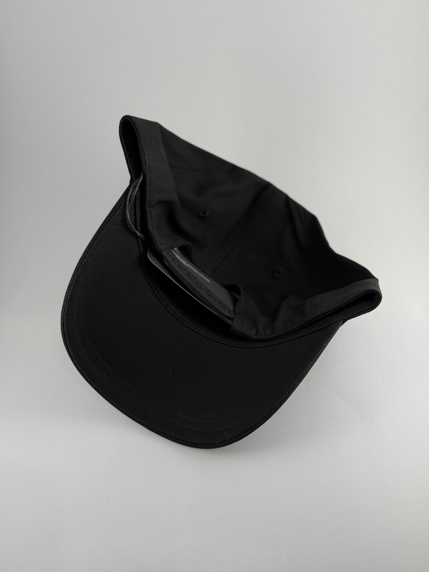 GORRA ARMANI MILANO NEGRO LOGO ESTAMAPADO