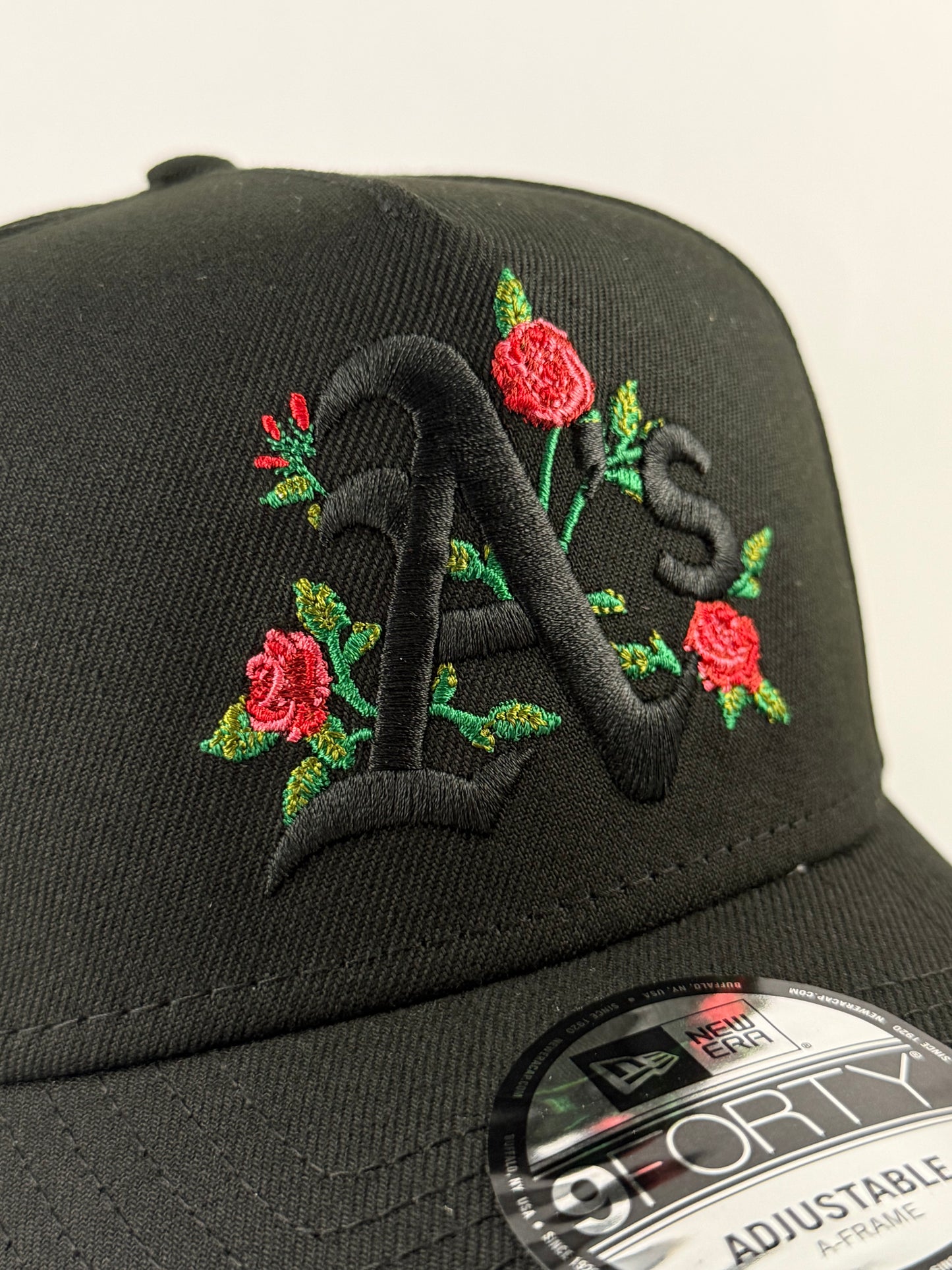 GORRA NEW ERA OAKLAND ATHLETICS  ROSES EDITION