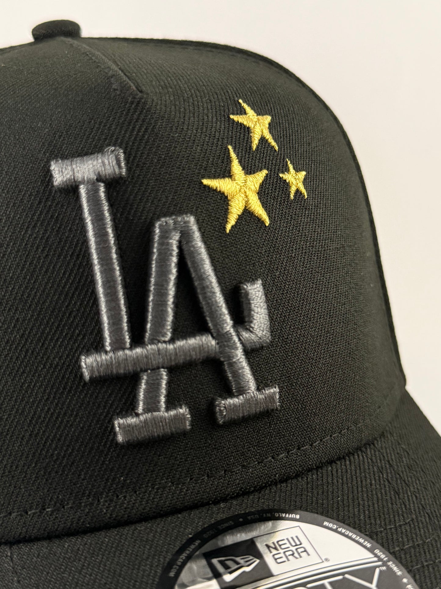 GORRA NEW ERA LOS ÁNGELES BLACK GOLD