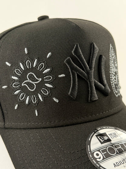 GORRA NEW ERA YANKEES PAISLEY EDITION