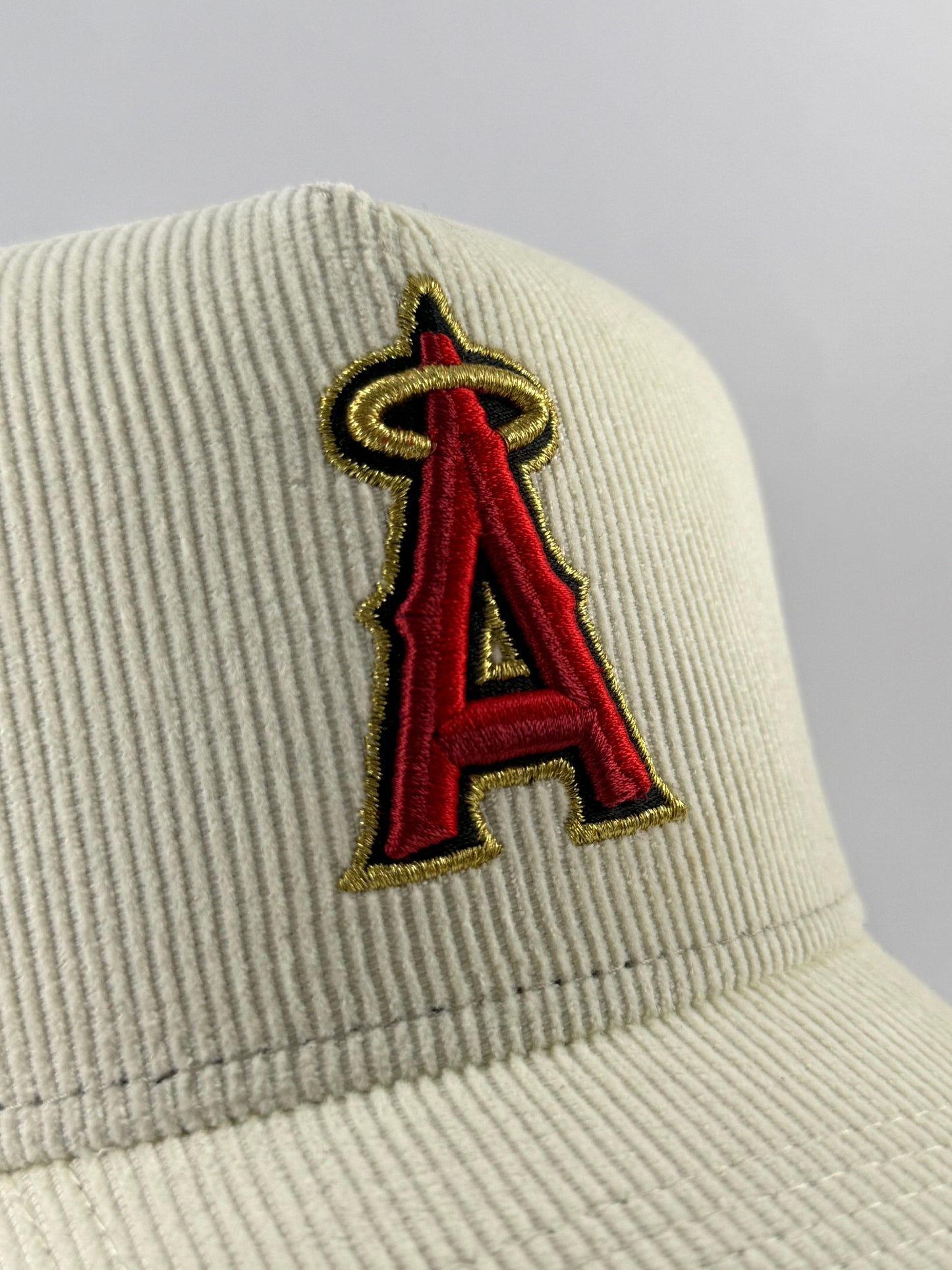 GORRA NEW ERA ANAHEIM ANGELS “50TH ANNIVERSARY CORDUROY”