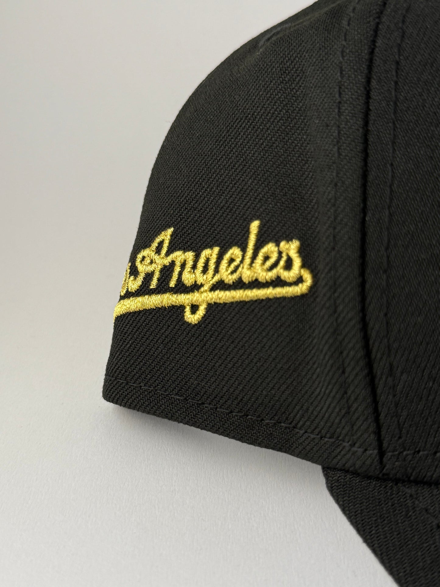 GORRA NEW ERA LOS ÁNGELES BLACK GOLD
