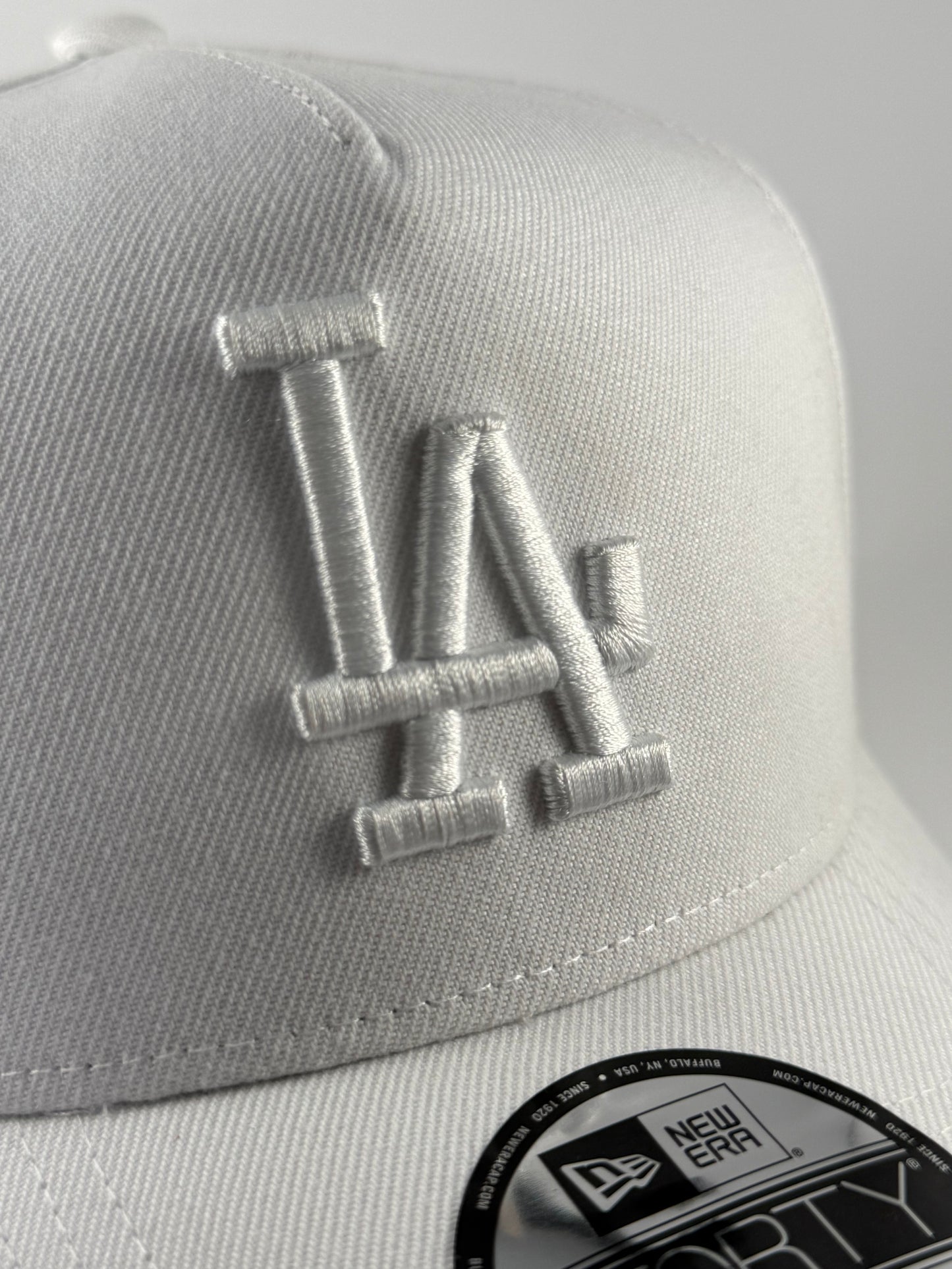 GORRA NEW ERA LOS ANGELES ALL WHITE