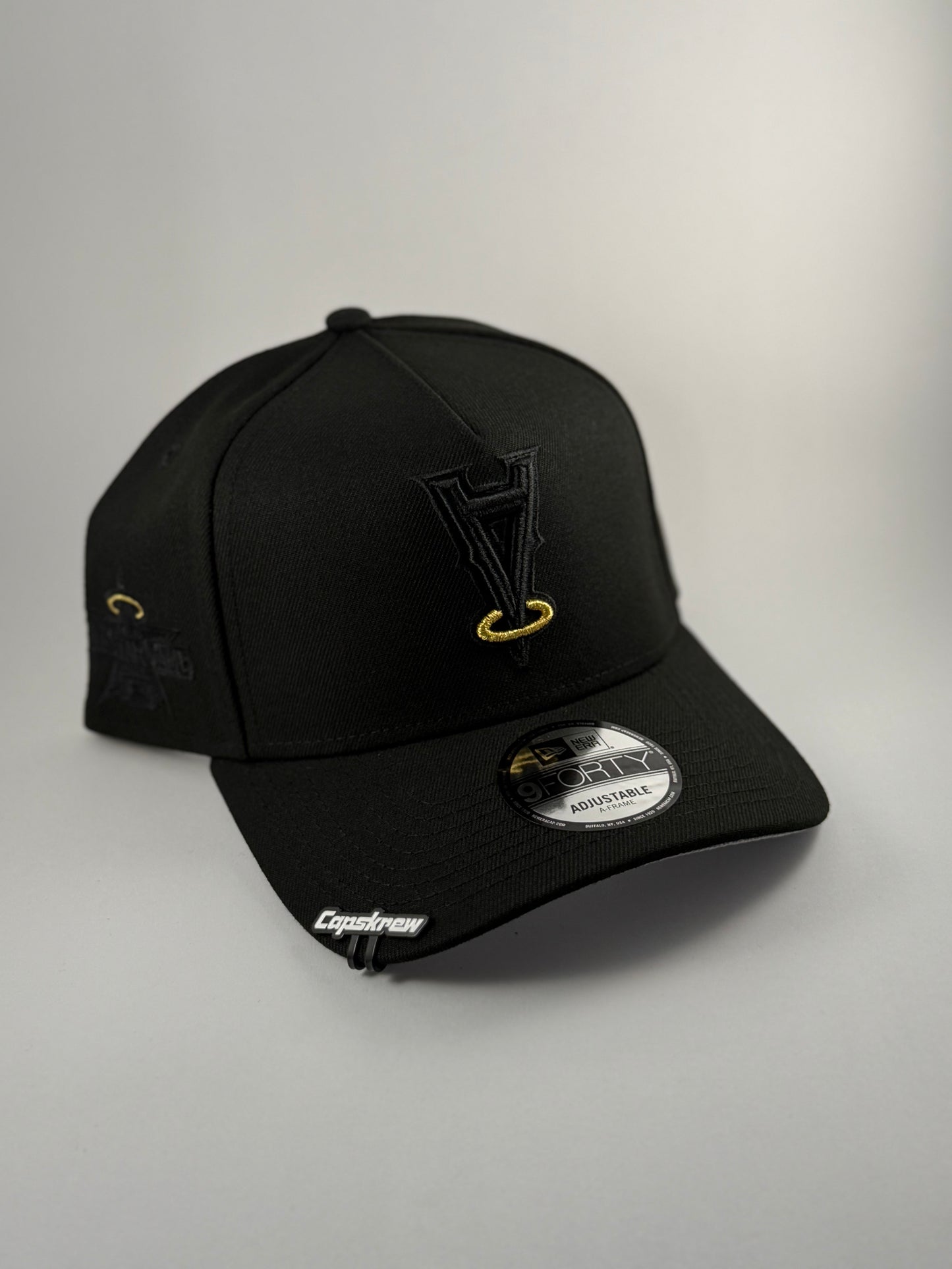 GORRA NEW ERA ANAHEIM “UPSIDE DOWN” GOLDEN