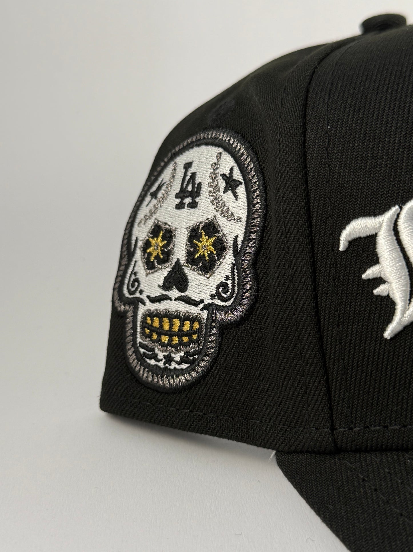 GORRA NEW ERA LOS ANGELES “CATRINA” BLACK