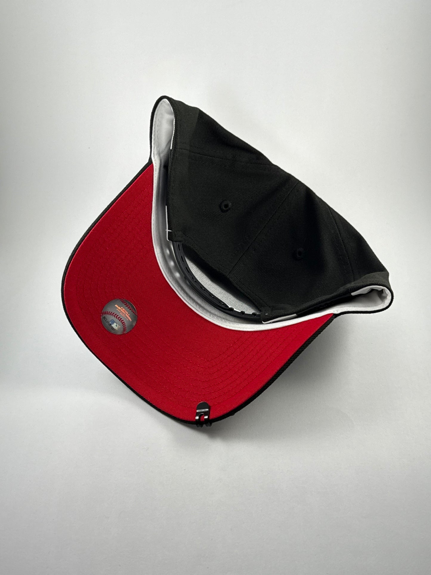 GORRA NEW ERA YANKEES BLACK AND RED