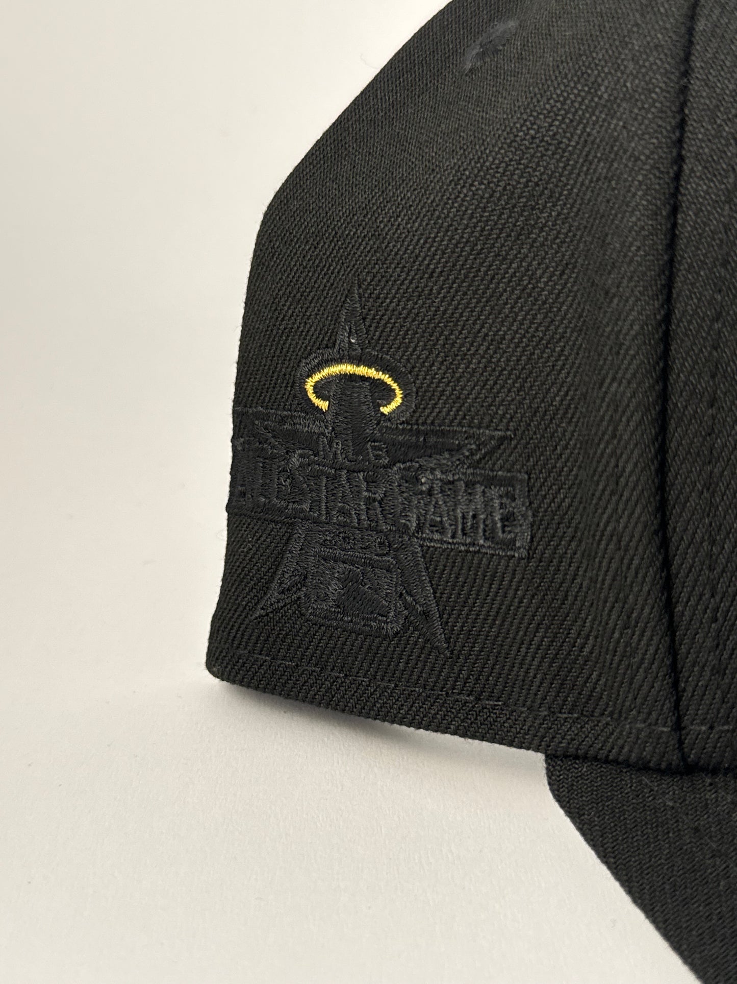 GORRA NEW ERA ANAHEIM “UPSIDE DOWN” GOLDEN