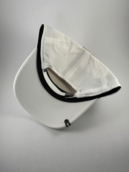 GORRA JORDAN POLIESTER LOGO METÁLICO BLANCA