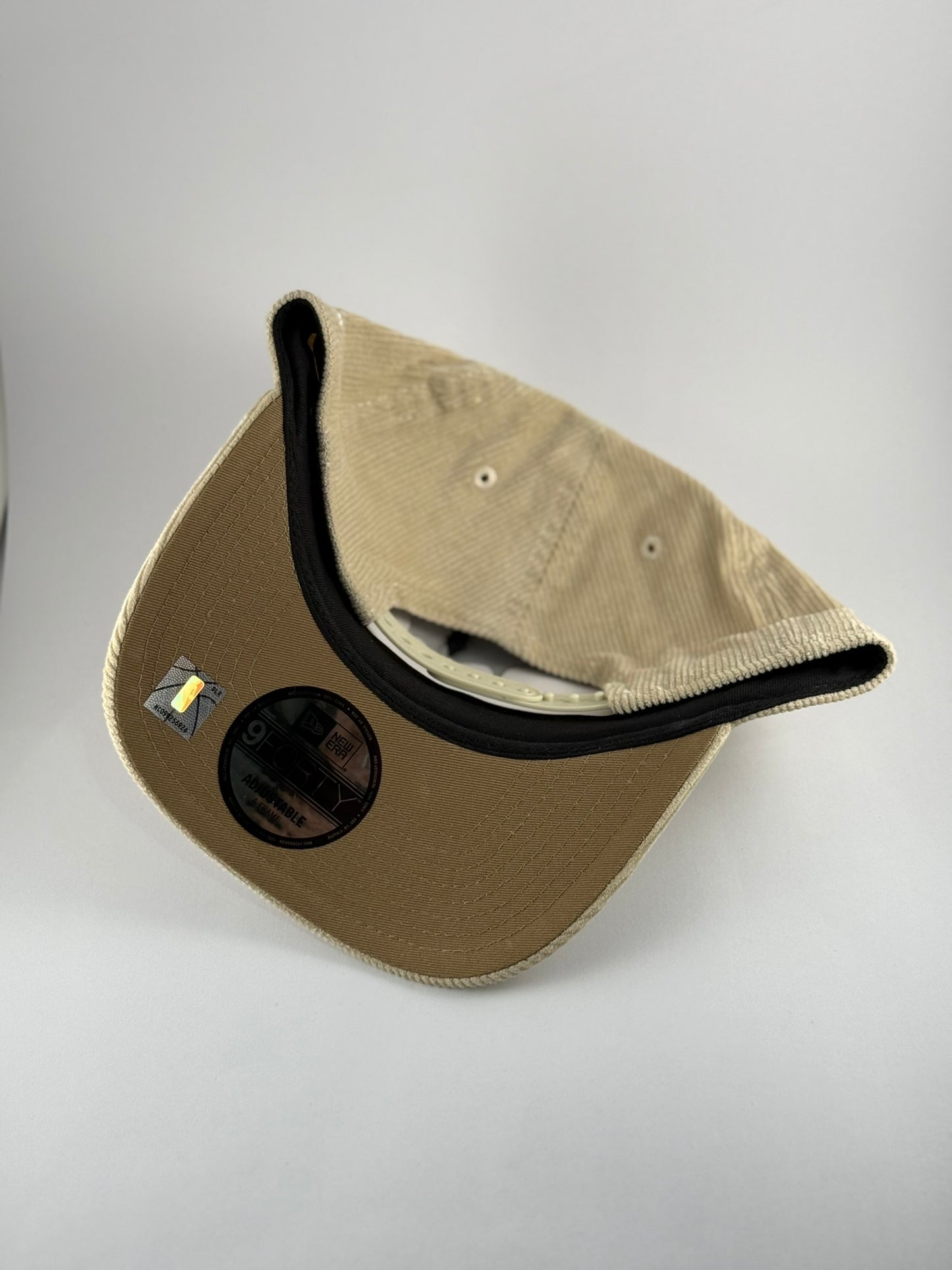 GORRA NEW ERA LOS LAKERS 'MICRO LOGO CORDUROY'