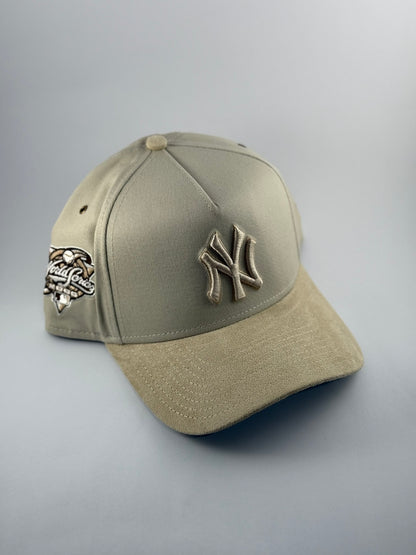 GORRA NEW ERA NEW YORK YANKEES 'CREAM SUEDE'