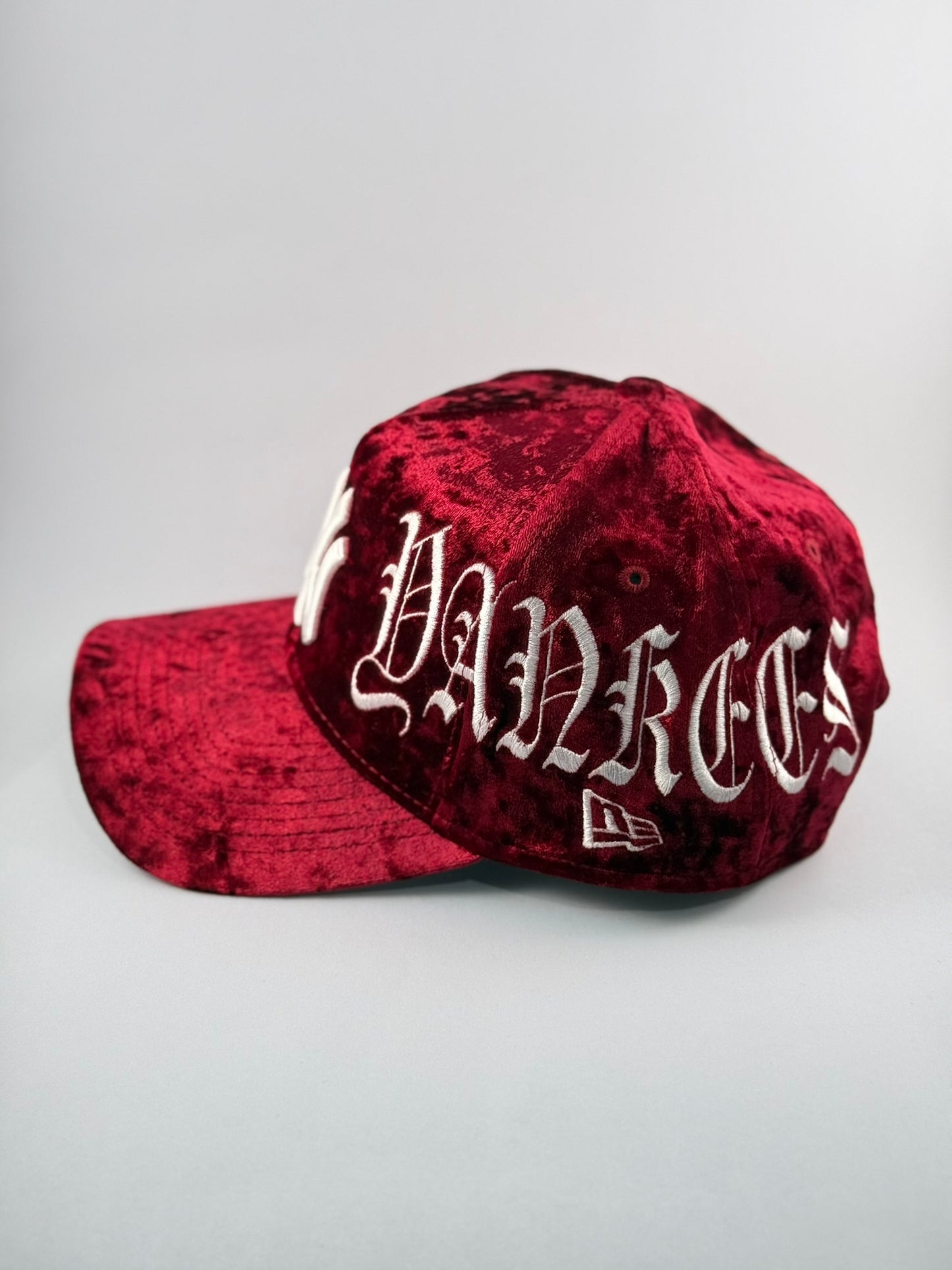 GORRA NEW ERA NEW YORK YANKEES 'GAMUZA'