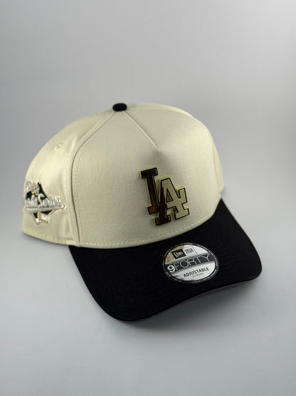 GORRA NEW ERA LOS ANGELES DODGERS 'METAL BADGE'