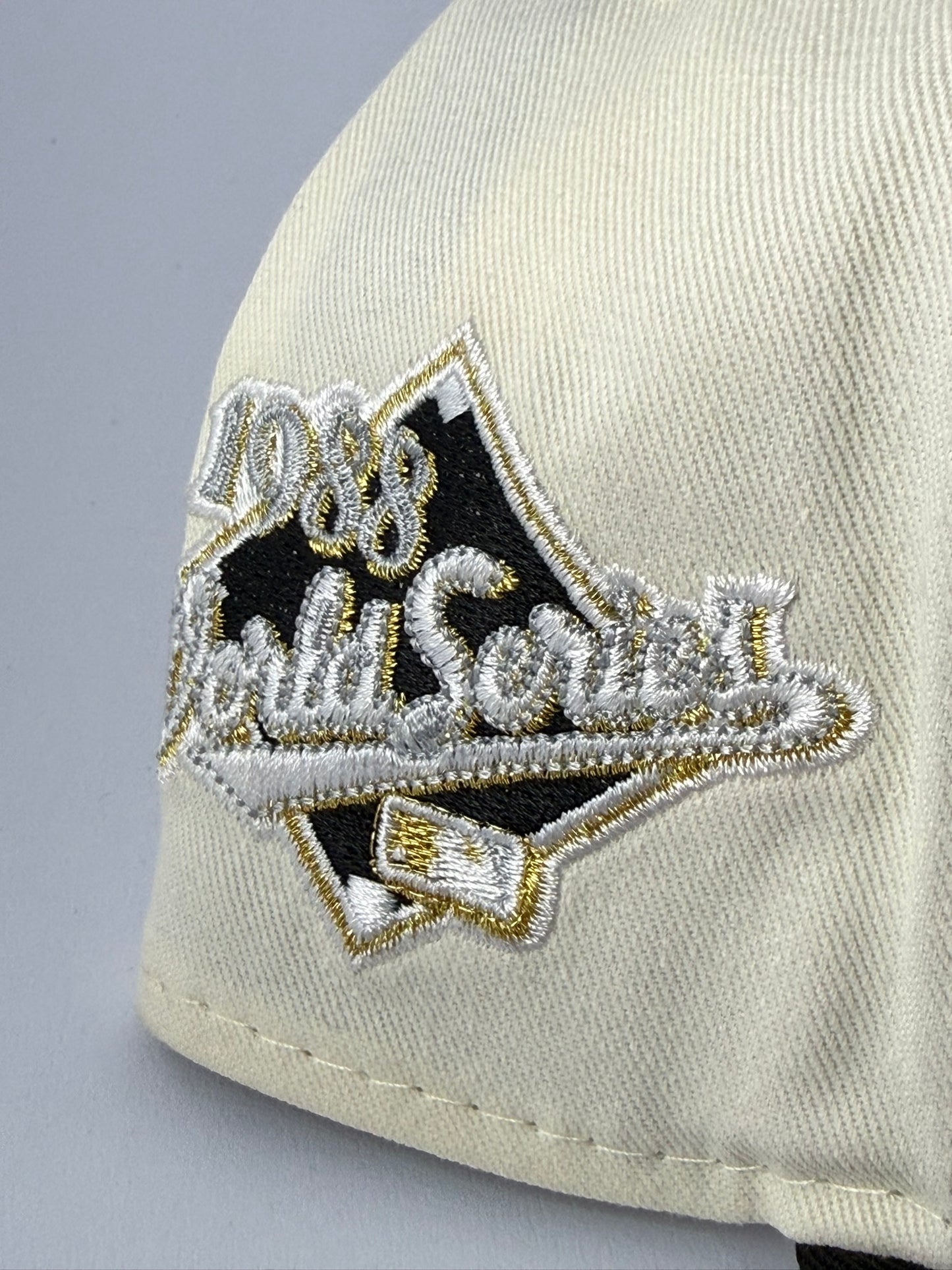 GORRA NEW ERA LOS ANGELES DODGERS 'METAL BADGE'