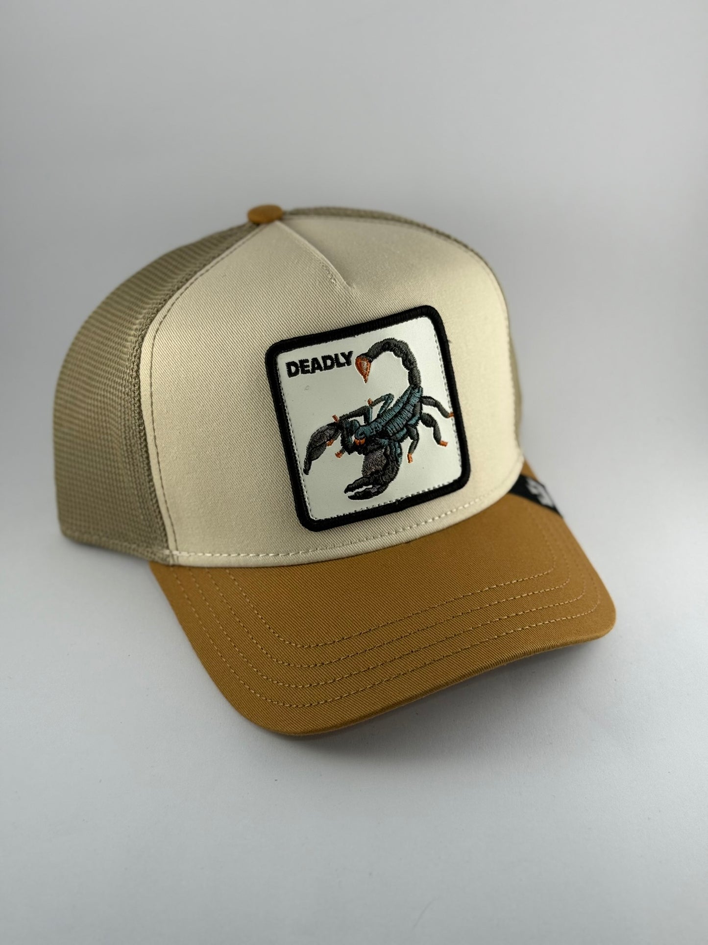 GORRA GOORIN DEADLY DUOTONO CAFE