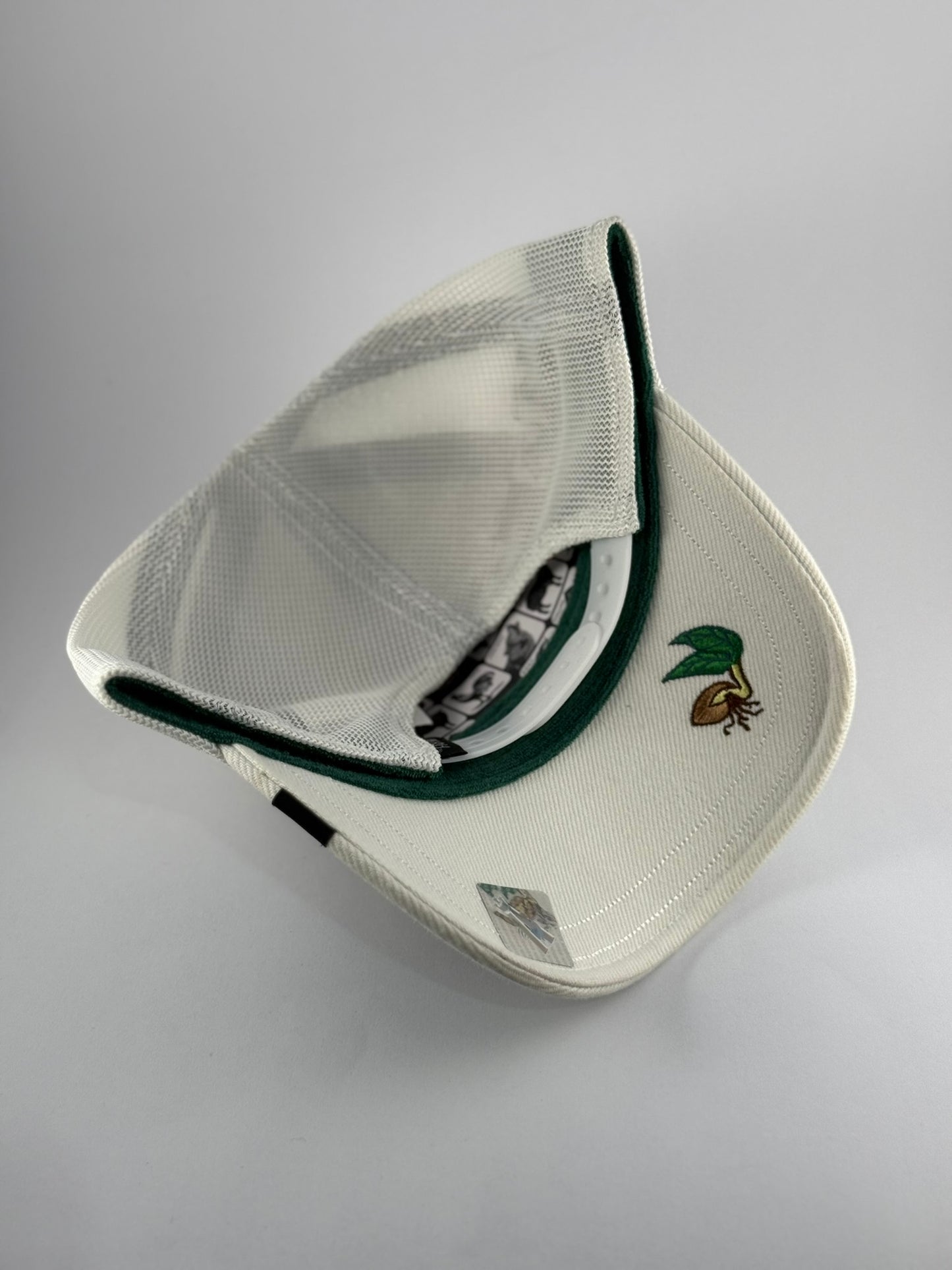 GORRA GOORIN CASH BLANCO
