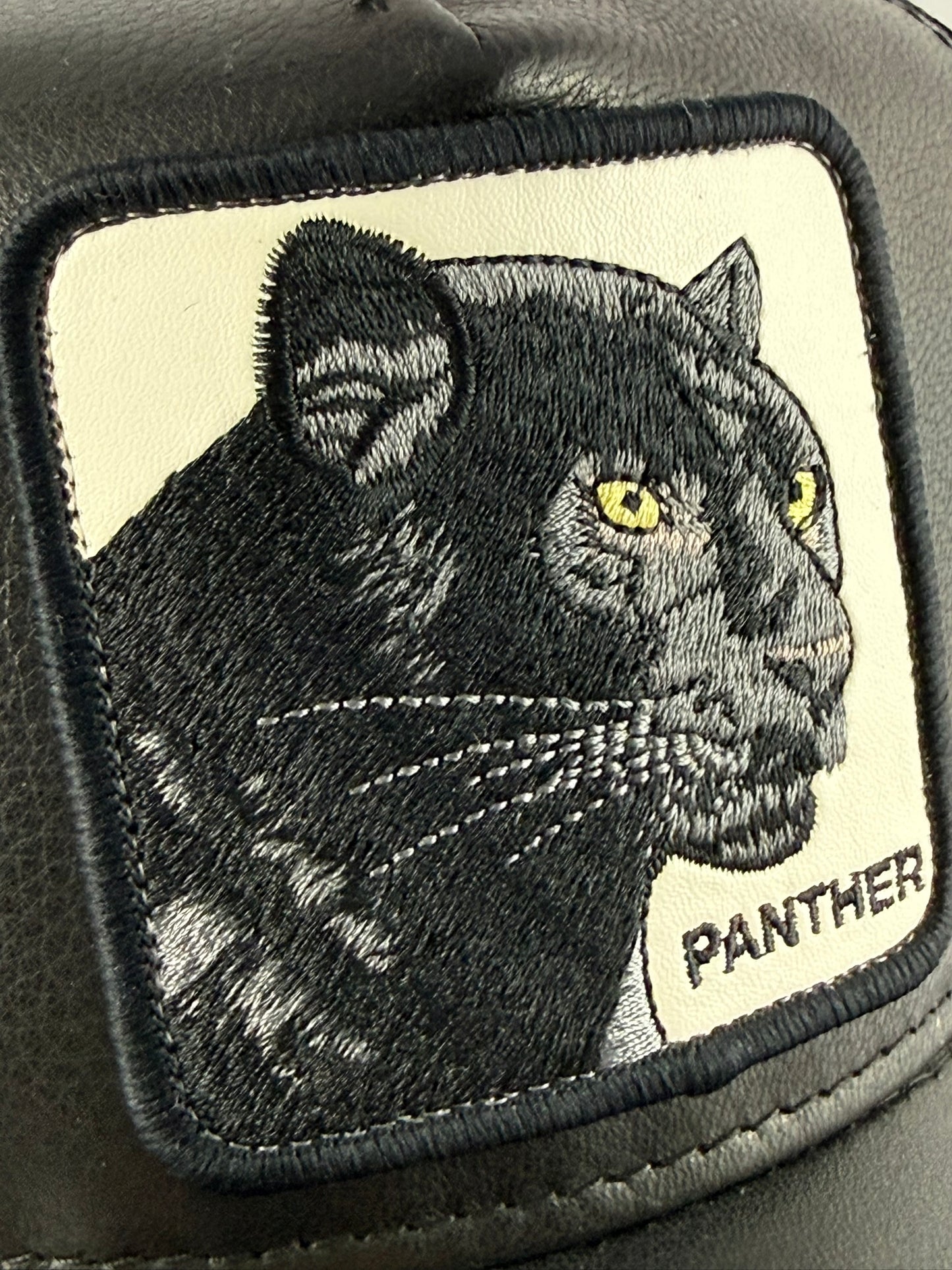 GORRA GOORIN PANTHER CUERO NEGRO