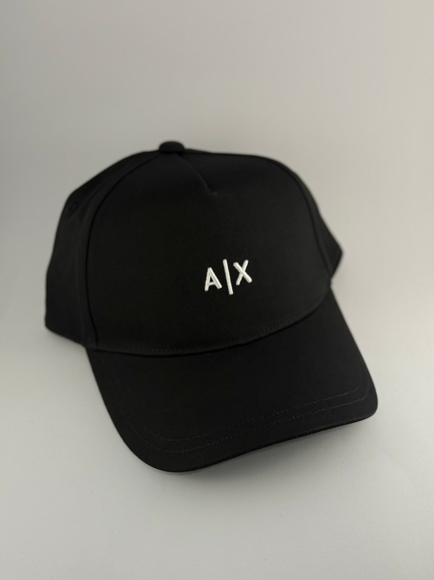 GORRA ARMANI MINI A/X NEGRO LOGO BORDADO