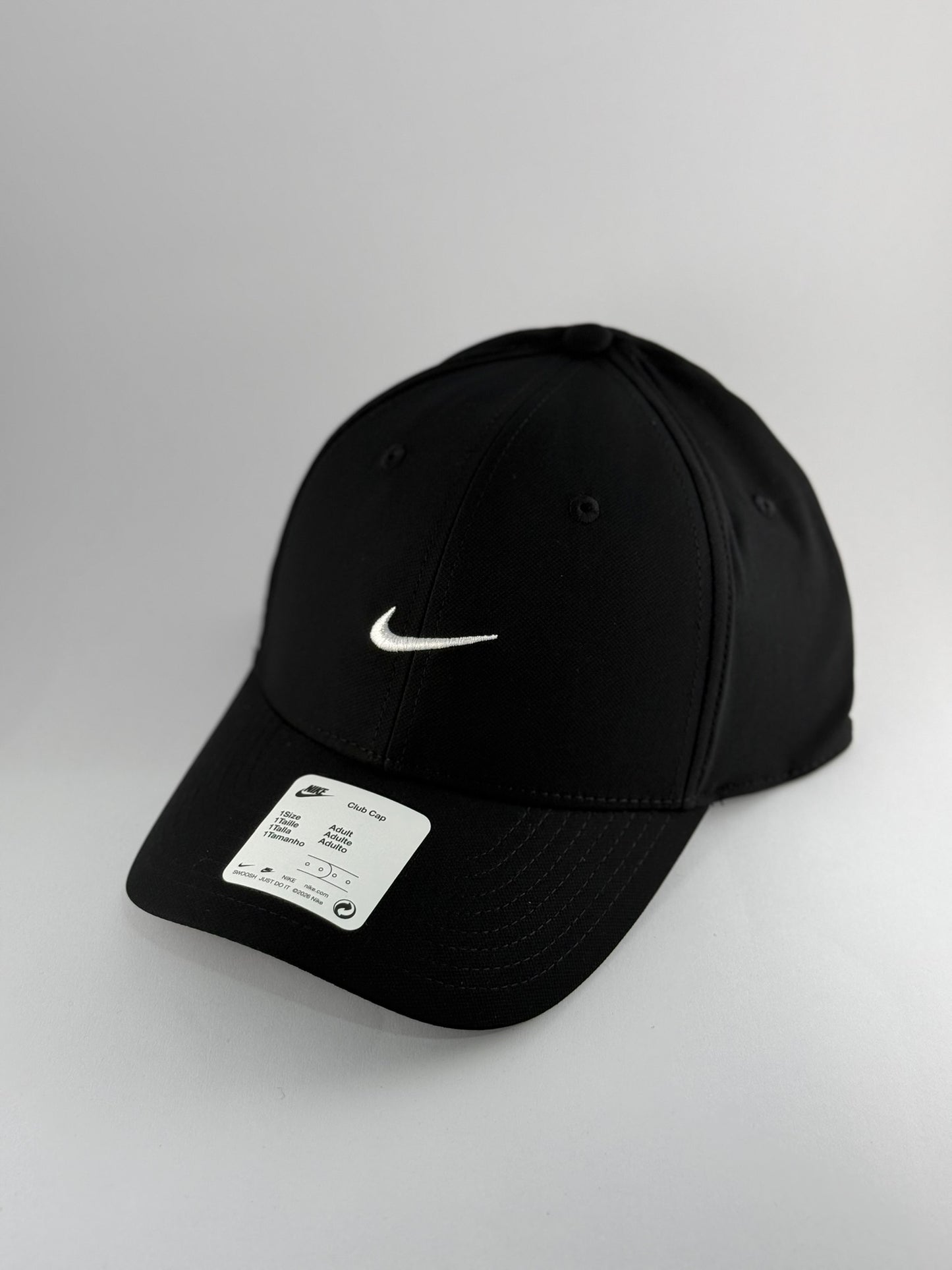 GORRA NIKE MINI LOGO BORDADO NEGRO