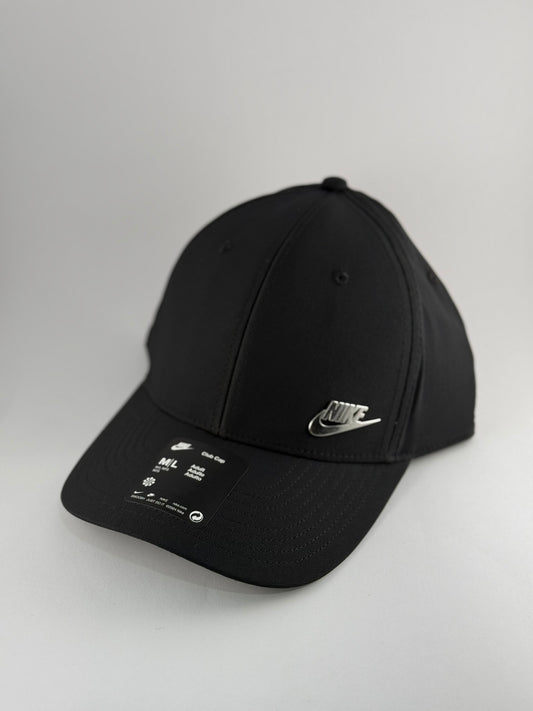 GORRA NIKE LOGO METALICO POLISTER NEGRO